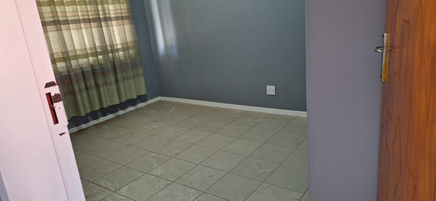 1 Bedroom Property for Sale in Bloemfontein Free State